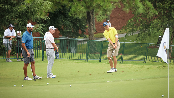 Spieth and his team fine tune his short game for...