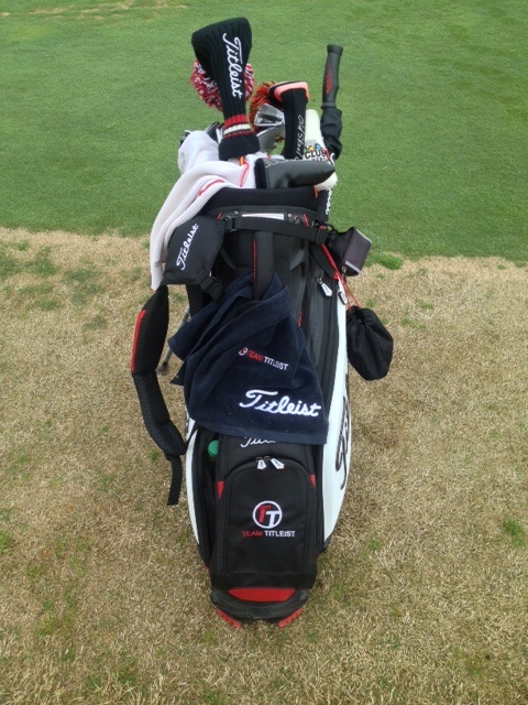 titleist tour staff stand bag